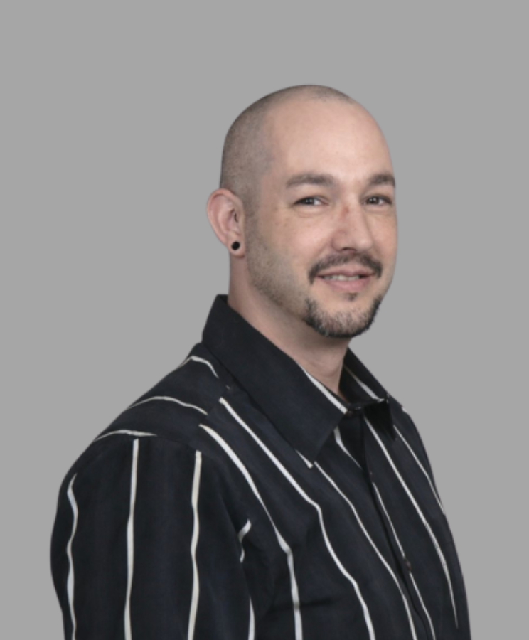 SOCIAL MEDIA AND MARKETING MANAGER