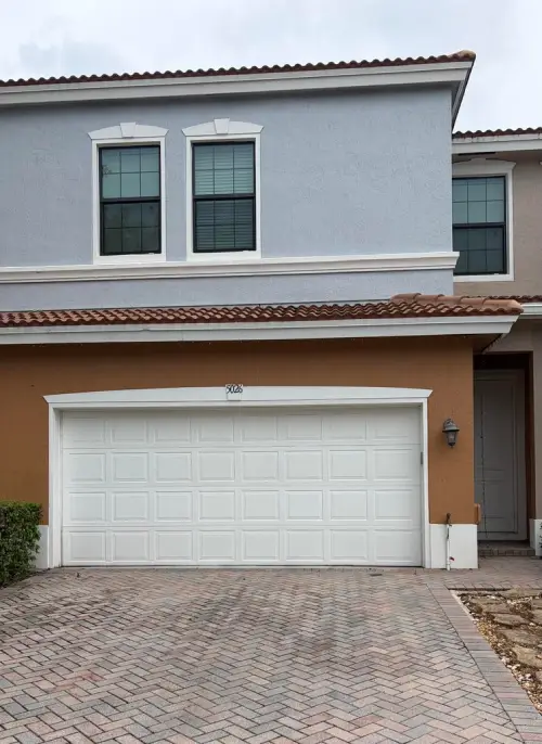 5026-s-astor-circle-delray-beach-fl-33484 for rent 3 beds 3 baths