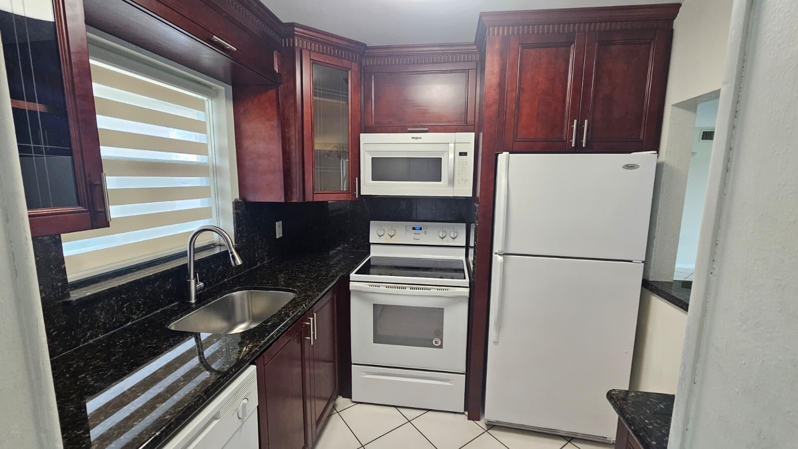 9911 Sandalfoot Boulevard Unit 116, Boca Raton, FL 33428 – Residential property for sale